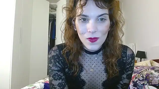 Snapshot of refem9 chatting on September 30, 4:01 pm refem9 online show from September 30, 4:01 pm