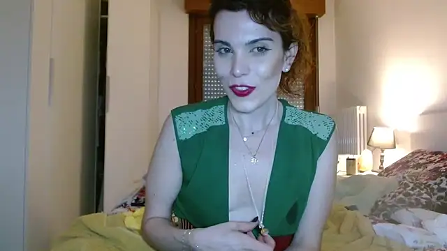 Snapshot of refem9 chatting on October 5, 4:16 pm refem9 online show from October 5, 4:16 pm