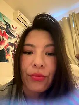 Snapshot of Ninazhang chatting on December 4, 1:59 am Ninazhang online show from December 4, 1:59 am