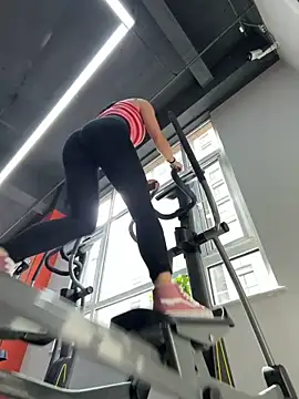 Snapshot of Ninazhang chatting on March 3, 5:24 am Ninazhang online show from March 3, 5:24 am