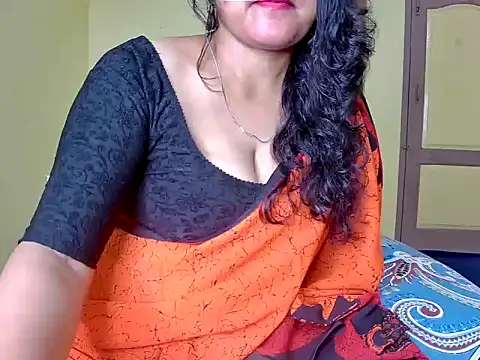 Snapshot of MasTANIYA chatting on October 12, 6:40 pm MasTANIYA online show from October 12, 6:40 pm