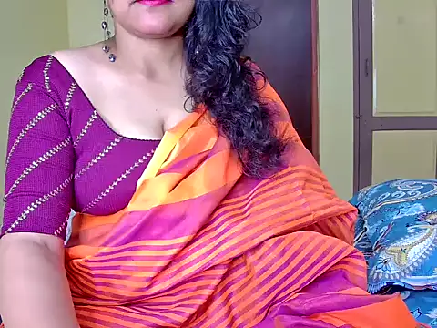 Snapshot of MasTANIYA chatting on November 2, 10:34 pm MasTANIYA online show from November 2, 10:34 pm