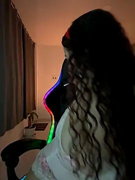 Snapshot of 18_salo chatting on October 31, 4:13 am 18 salo online show from October 31, 4:13 am