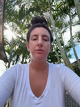 sweetsirenn online show from June 24, 2:05 pm