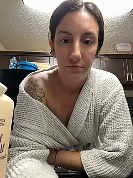sweetsirenn online show from July 7, 3:16 pm