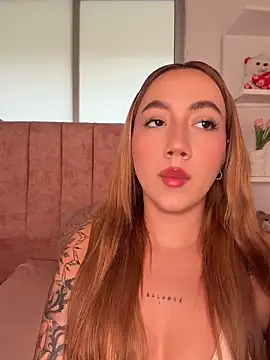 Snapshot of Becca_Johnson_u chatting on May 17, 10:17 pm Becca Johnson u online show from May 17, 10:17 pm