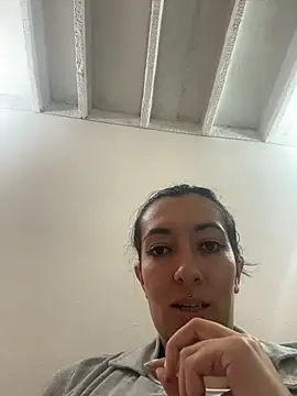 SALOME KORLAND online show from November 13, 8:08 pm