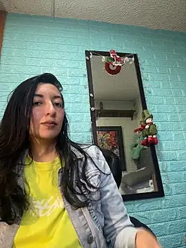 SALOME KORLAND online show from December 16, 7:30 pm