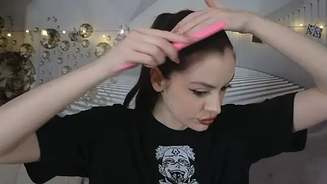 Snapshot of EvoletteLouLou chatting on March 18, 3:04 pm EvoletteLouLou online show from March 18, 3:04 pm