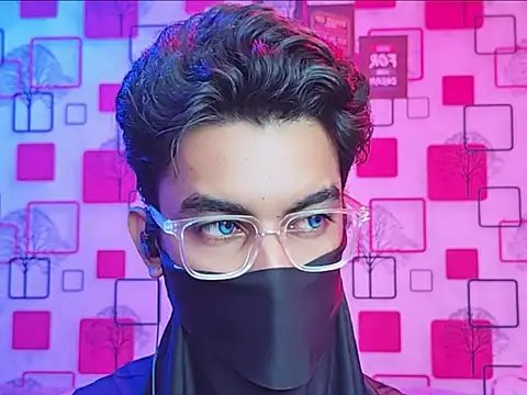 ChiseledCharm online show from October 9, 7:12 pm