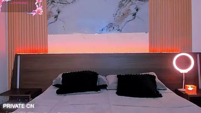 Snapshot of samanthaa_moon chatting on March 25, 11:22 pm samanthaa moon online show from March 25, 11:22 pm