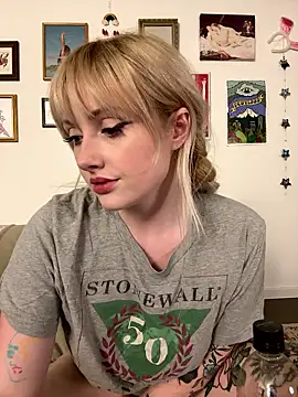 seeunexttuesday online show from January 10, 2:35 am