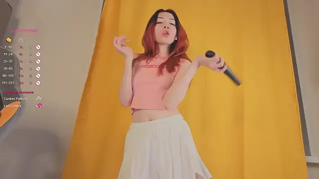 Snapshot of Pussy_Dream chatting on October 23, 9:46 pm Pussy Dream online show from October 23, 9:46 pm