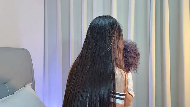 Snapshot of 19cmfuck18girl chatting on November 6, 3:02 pm 19cmfuck18girl online show from November 6, 3:02 pm