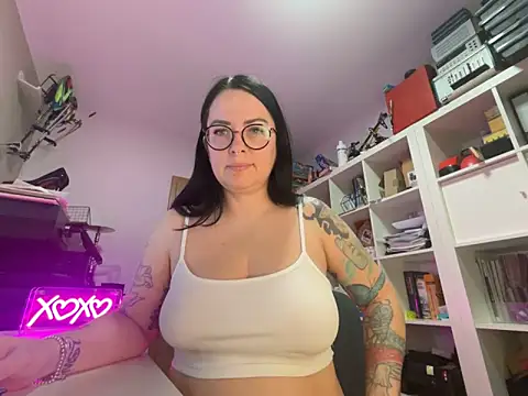 annalea85 online show from March 18, 5:27 pm