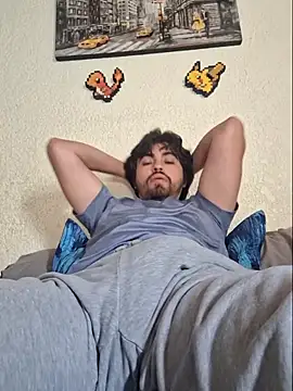 Snapshot of Chamis chatting on November 11, 3:23 pm Chamis online show from November 11, 3:23 pm