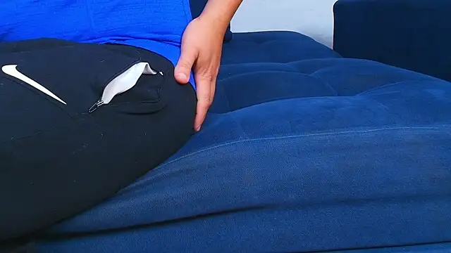 couplelove543 online show from November 22, 3:44 pm