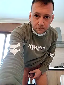 Alessio1987 online show from February 18, 6:53 am