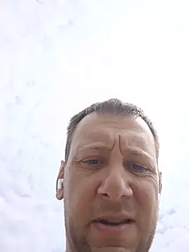 Snapshot of Alessio1987 chatting on July 4, 8:53 am Alessio1987 online show from July 4, 8:53 am