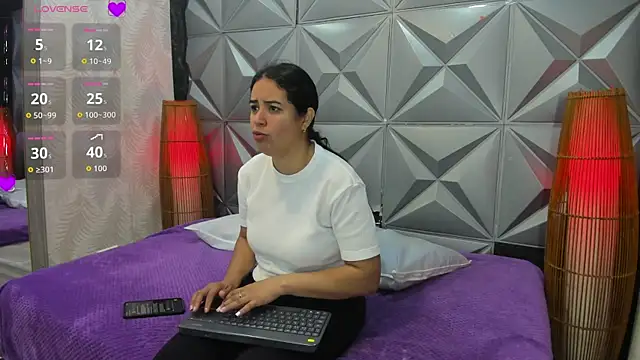 GreciaFox1 online show from January 13, 11:48 am