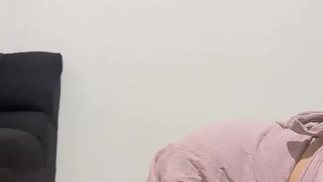 Snapshot of msmstery789 chatting on March 16, 12:17 am msmstery789 online show from March 16, 12:17 am