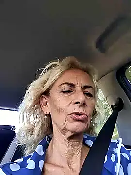 clarabell4 online show from September 27, 7:24 am