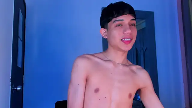 Sebax Young online show from March 8, 8:34 pm