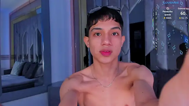Sebax Young online show from July 5, 8:05 pm