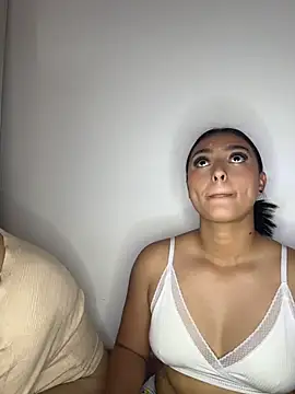 nicolexxaleja online show from July 3, 8:59 pm