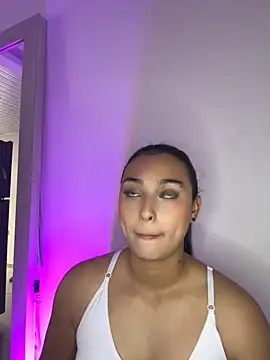 nicolexxaleja online show from July 15, 10:15 pm