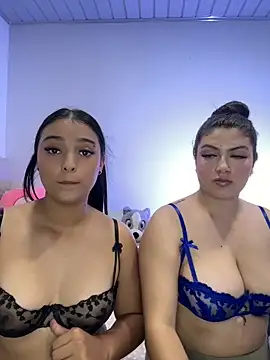 nicolexxaleja online show from July 18, 12:15 am