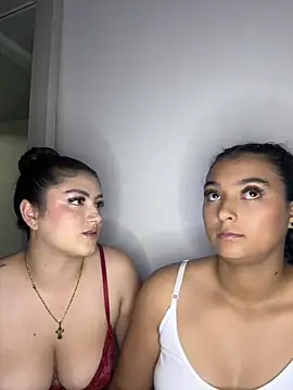 nicolexxaleja online show from July 30, 1:59 am
