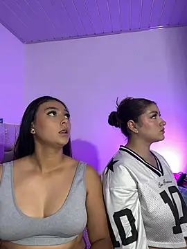 nicolexxaleja online show from August 5, 10:01 pm