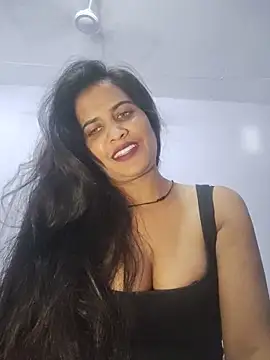 cute radhikaa online show from June 12, 11:09 am