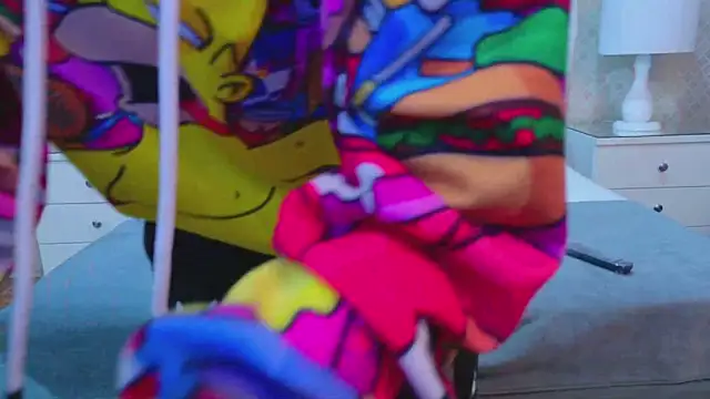 Snapshot of ZoeKrug chatting on November 4, 12:26 pm ZoeKrug online show from November 4, 12:26 pm