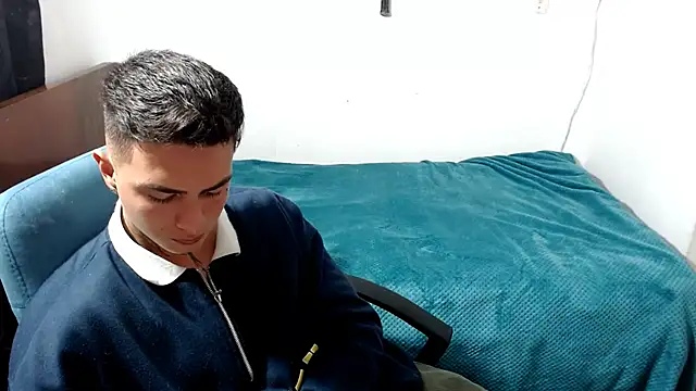 santii ss online show from September 25, 8:34 pm