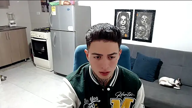 santii ss online show from January 7, 2:47 am