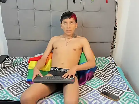 jake hott1 online show from September 29, 12:54 pm