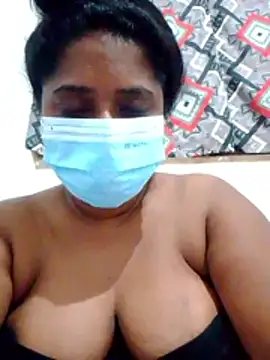 boosypussy online show from July 1, 1:45 pm