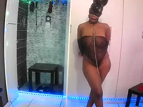 Snapshot of BaDSubMiss chatting on February 20, 6:26 am BaDSubMiss online show from February 20, 6:26 am