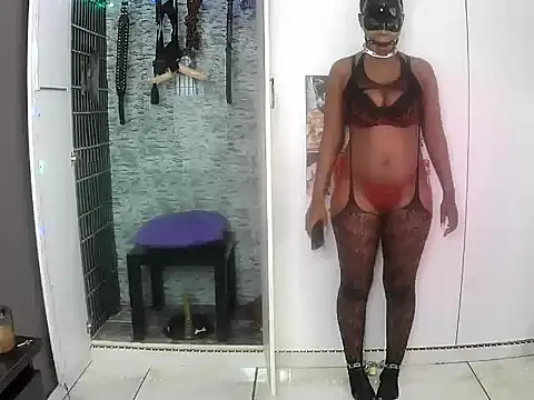 Snapshot of BaDSubMiss chatting on March 27, 8:37 am BaDSubMiss online show from March 27, 8:37 am