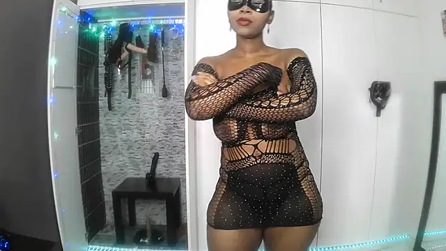 Snapshot of BaDSubMiss chatting on May 6, 5:25 am BaDSubMiss online show from May 6, 5:25 am