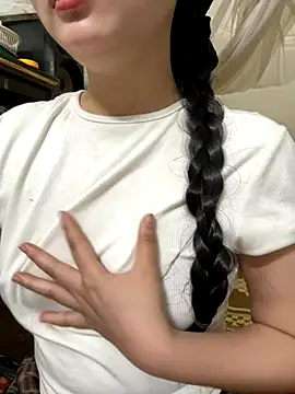 Snapshot of LinYi_Office chatting on October 27, 9:30 pm LinYi Office online show from October 27, 9:30 pm