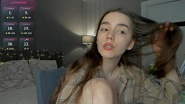Snapshot of sweete_chantal chatting on April 27, 7:12 pm sweete chantal online show from April 27, 7:12 pm