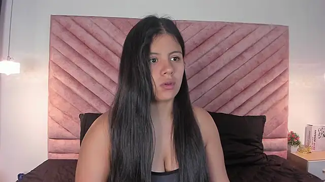 sasha roldann online show from January 14, 7:08 pm