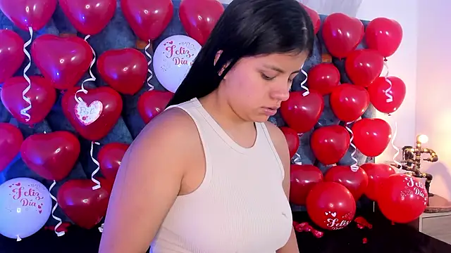 sasha roldann online show from February 10, 6:45 pm