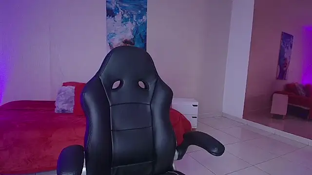 Celestee69 online show from October 24, 8:05 pm