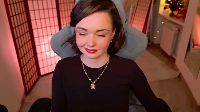 Snapshot of AvaFlower chatting on December 13, 7:53 pm AvaFlower online show from December 13, 7:53 pm