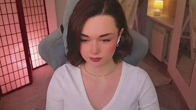 AvaFlower online show from February 17, 2:35 pm