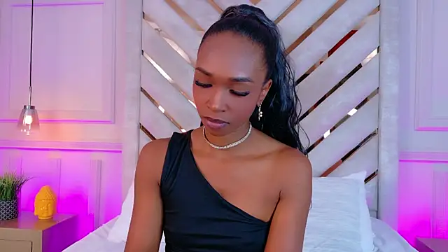 Agatha-Adams online show from November 20, 2:39 pm